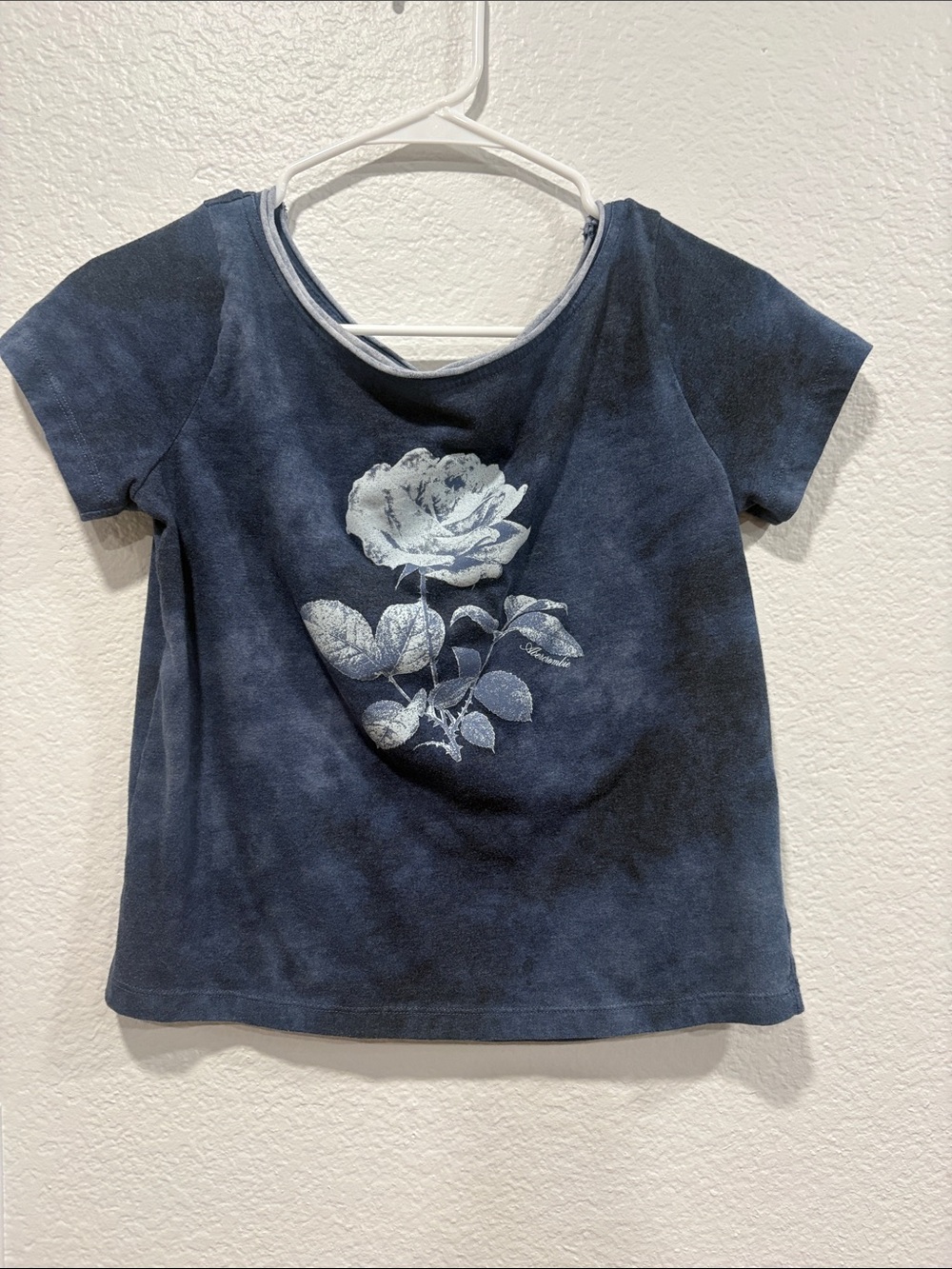 abercrombie kids Navy Blue Tee with White Rose Graphic